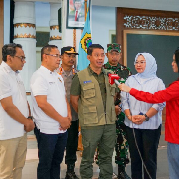 Bersama BNPB dan DPR RI, Sudewo Turun Langsung Pastikan Penanganan Banjir Pati Menyeluruh
