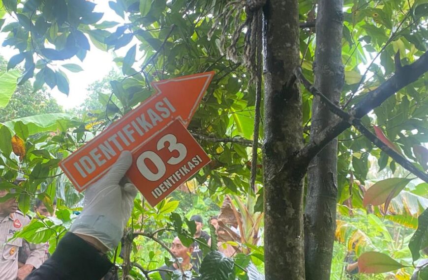 Tragis di Kebun Cengkeh, Pria Muda Ditemukan Tewas Gantung Diri di Tlogowungu