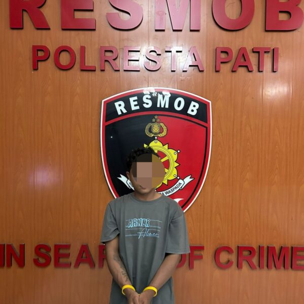 Pelaku Penusukan di Lapangan Kedalisodo Juwana Ditangkap, Polisi Sita Barang Bukti Pakaian Korban
