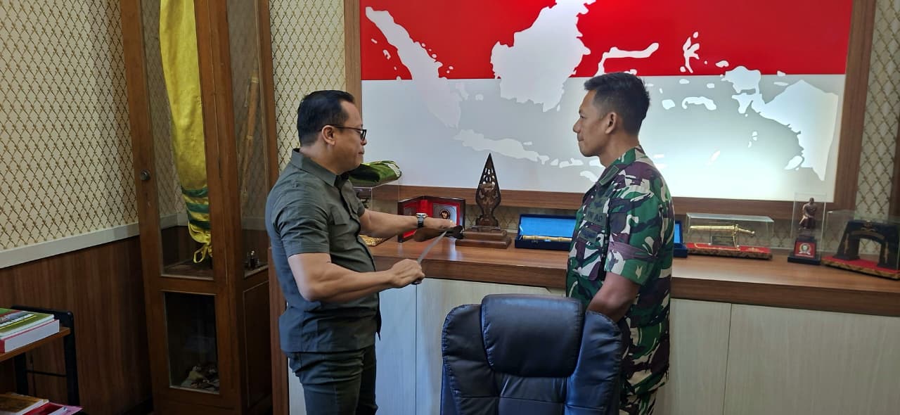 Aktivis Budaya Agus Mujayanto Apresiasi Komitmen Danyon 406 Dalam Menjaga Kearifan Lokal dan Budaya