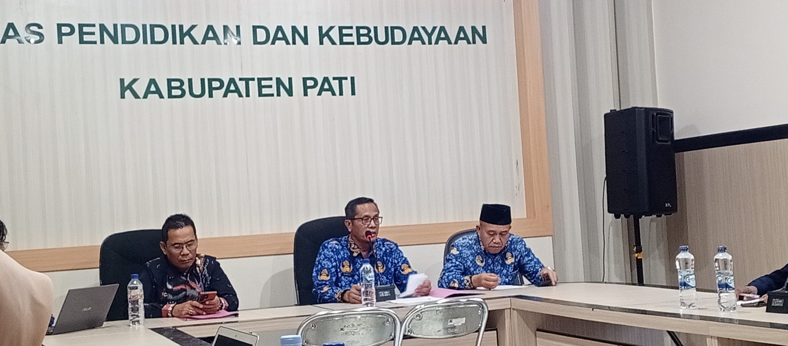 Media Group Hadir di Audiensi Forum LSM Bersatu dengan Disdik Pati, Soroti Seragam Sekolah, SPMB hingga Pengukuhan 242 Kepala Sekolah