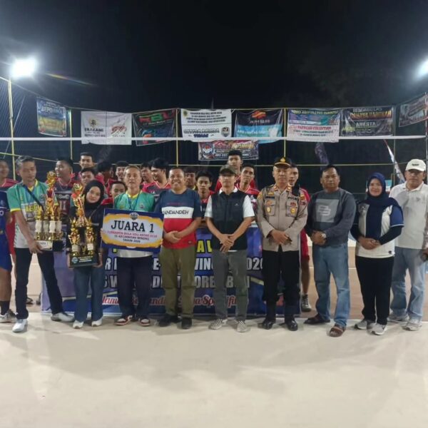 Kastomo Hadiri Penutupan Turnamen Bola Voli Antar Desa Se-Kecamatan Winong, Beri Selamat kepada Para Juara