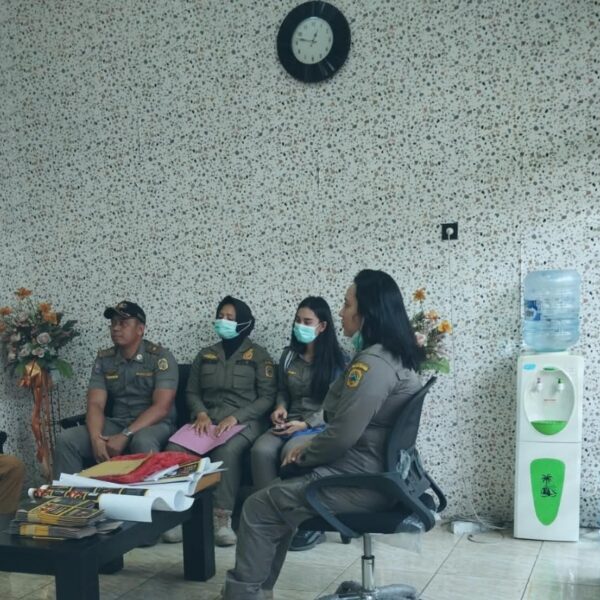 Satpol PP Pati Cek Perizinan SLF PT SGT Bersatu Indonesian, Ternyata; Sejumlah Dokumen Belum Diperbarui